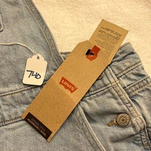 NWT LEVI’S OVERALLS SIZE 16W